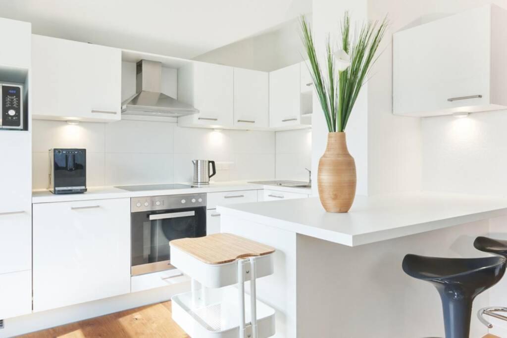 Criston Apartments - Calm Cityhome M Tübingen Buitenkant foto